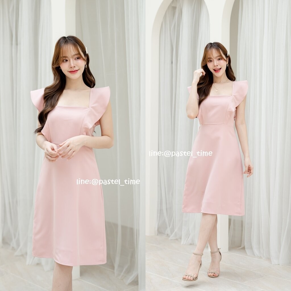 Rika Ruffle Dress : สีชมพู