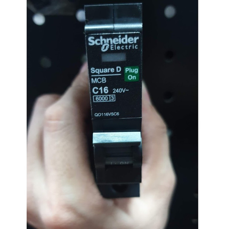 Schneider เบรกเกอร์ชไนเดอร์ ลูกย่อยเบรกเกอร์ เซอร์กิตเบรกเกอร์ 1P เลือกampได้ ด์ Schneider Electric 