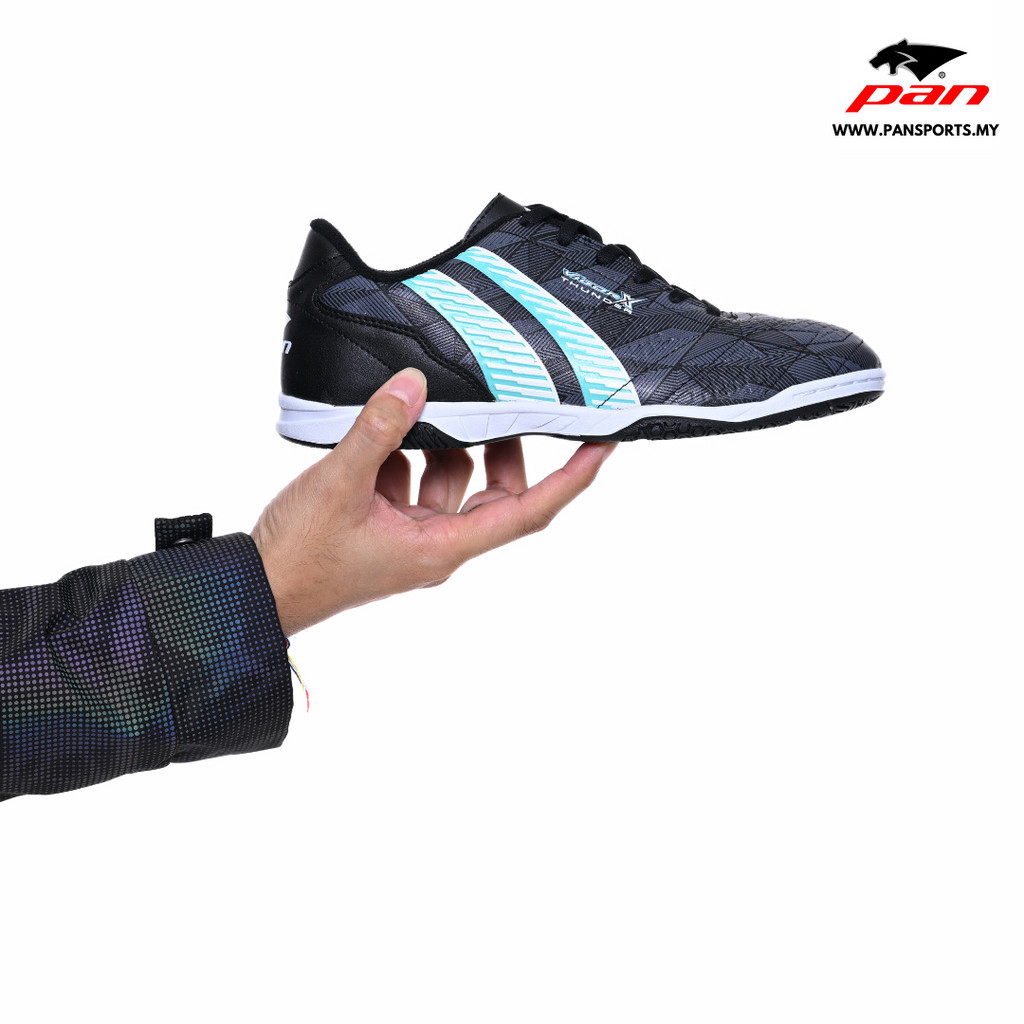 PAN Official Store - VIGOR X THUNDER FUTSAL (สีดํา/ขาว)
