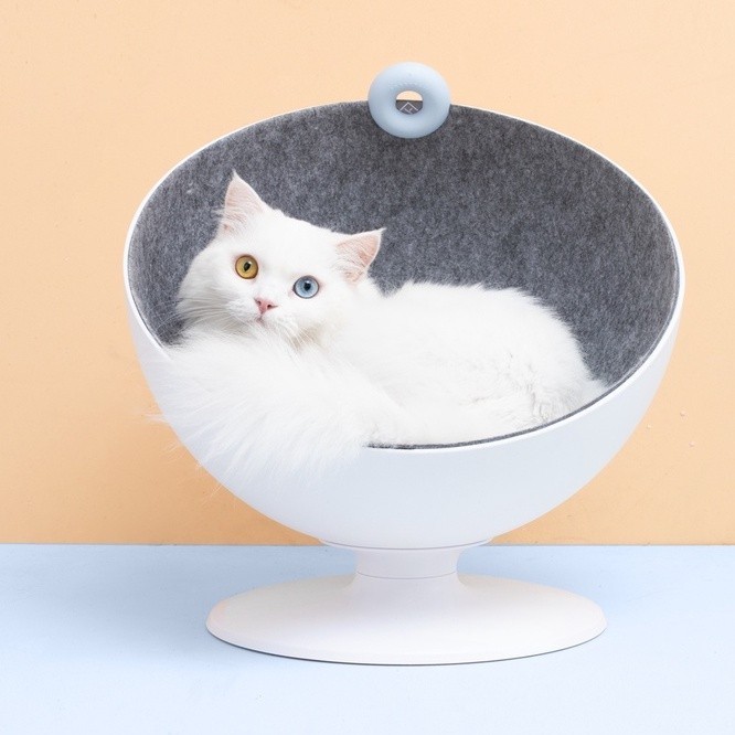 Furrytail BOSS CAT BED เฟอร์รี่เทล เก้าอี้แมว หมุนได้ 360องศา