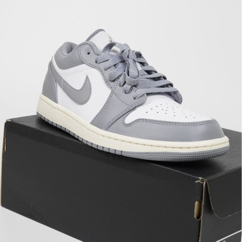 กีฬา Nike Air Jordan 1 Low " Vintage Grey / Stealth Grey "
