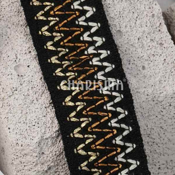 Charisma Sultan Lace / Corneli Lace / FR 44-4CM/COM - กว้าง 4 ซม. - ราคายกม้วน 38 หลา