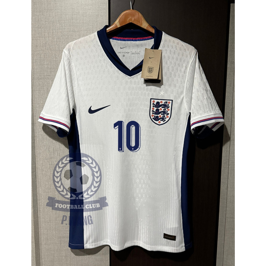 New!! เสื้อฟุตบอลทีมชาติ อังกฤษ Home ชุดเหย้า ยูโร 2024 [ PLAYER ] เกรดนักเตะ สีขาว พร้อมชื่อเบอร์นักเตะครบทุกคน