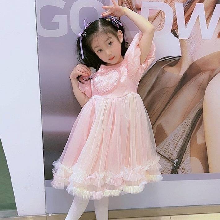 (พร้อมส่ง)ชุดเด็กผู้หญิง เดรสกระโปรงหัวใจชมพู+ที่คาดผม ออกงานได้
