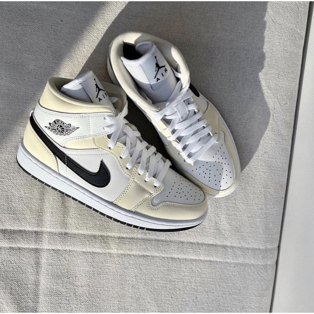 A/j กะทิกลางรุ่น BQ6472-121