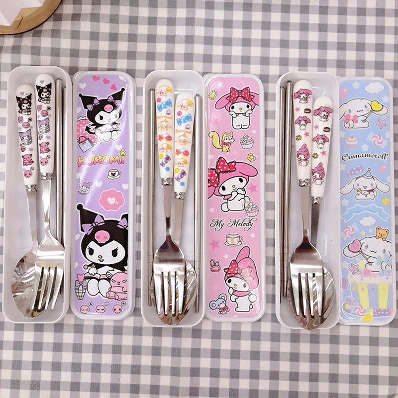 SANRIO Kuromi ชุดช้อนส้อมสเตนเลส ลาย Hello Kitty My Melody น่ารัก สําหรับเด็ก 3 ชิ้น