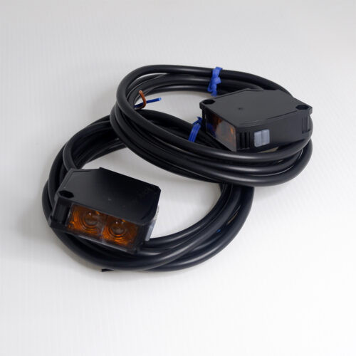 PHOTO SENSOR OMRON E3JK-TR11-C,Sensing distance 40 m, Light-ON/Dark-ON selectable, Relay output (SPD