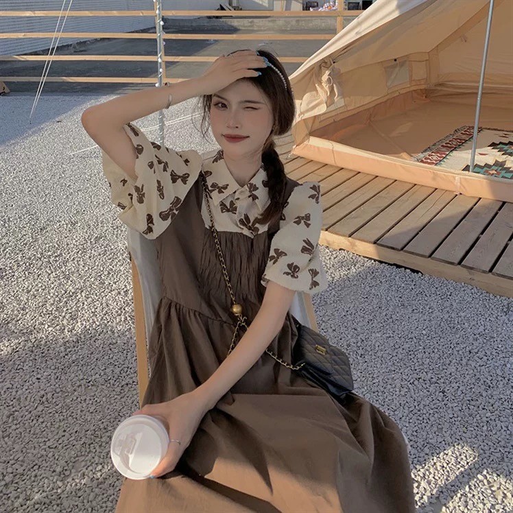 กระโปรงเล็กไม่ซ้ำใคร ฤดูร้อน สองชิ้นปลอม กระโปรงยาวเหนือเข่า คอโปโล แขนพัฟ สไตล์โมริ ชุดเดรสอ่อนโยน 