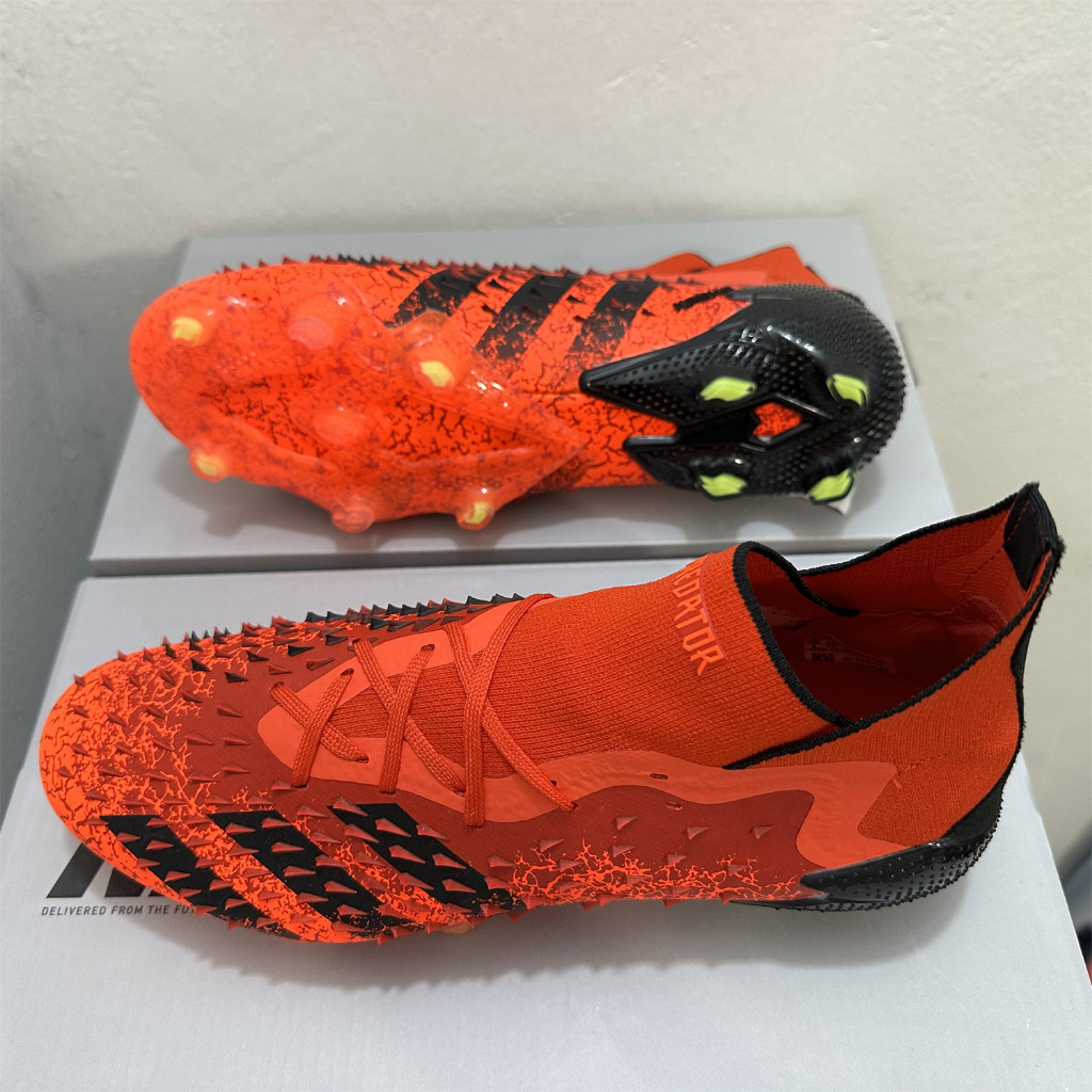 ♞,♘Adidas Predator Freak+ FG รองเท้าฟุตบอล ข้อสูง สําหรับเด็ก football boots
