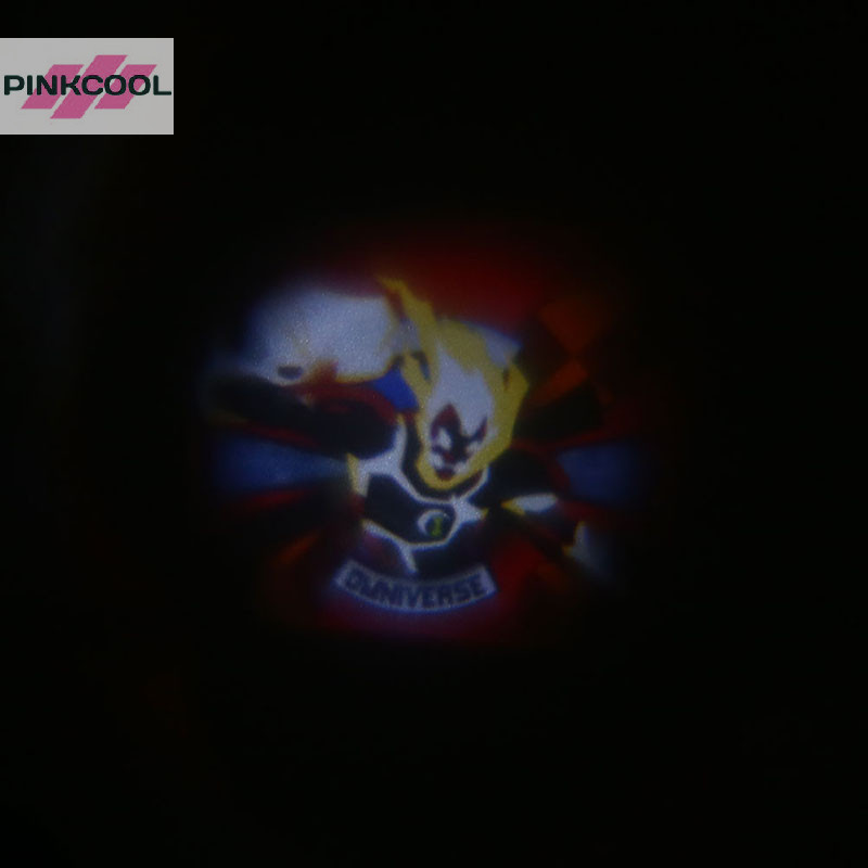 Pinkcool ขายดี Ben 10 สไตล์ นาฬิกา ของแท้ ของเล่นสําหรับเด็ก สไลด์โชว์นาฬิกา ขายดี
