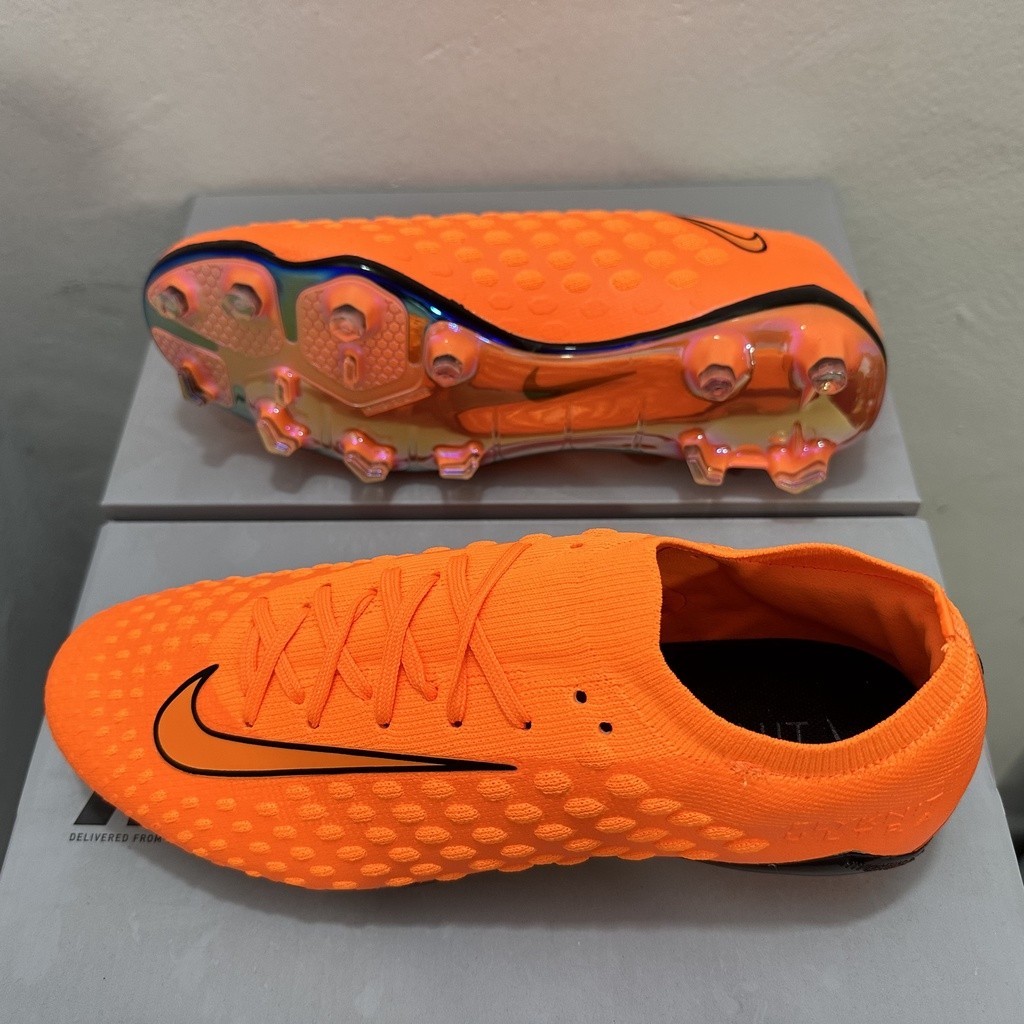 ♞Nike รองเท้าฟุตบอล Phantom Ultra Venom FG สําหรับผู้ใหญ่ soccer shoe