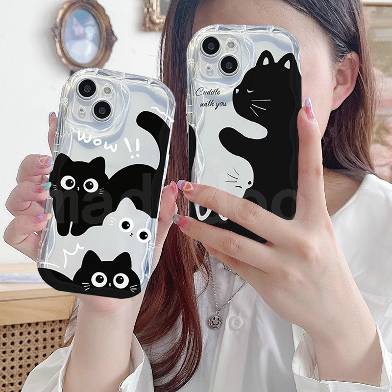 เคส For Vivo V70 V60 V50 Lite Y21D Y29 Y04 Y39 Y29S T4X Y28 Y03 Y02 Y02S Y75 5G Y55 Y16 Y15S Y15A 2021 Y01 Y91 Y93 Y95 Y91i Y91C Y1S Y85 Y51 2020 Y51A Y31 Y19 Y53S 4G V15 V21E S1 Pro Couple Cuddle Dumbfounded Cat Cute Cartoon Clear Wavy Edge Airbag NY 115