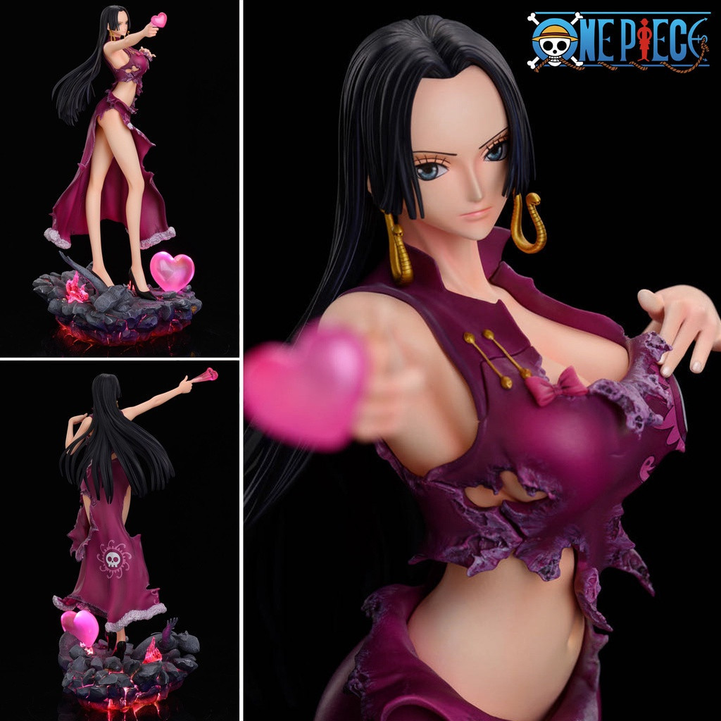 โมเดลวันพีช โมเดลโบอา ฮันค็อก (กี่เพ้า หัวใจหวาน) โมเดลฟิกเกอร์ PVC One Piece Seven Warlords ขนาด 32 ซม. พร้อมกล่อง