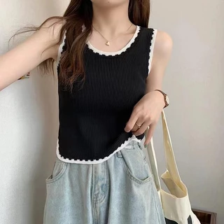 เสื้อผู้หญิง แนวน่ารักมินิมอล เสื้อกล้ามไหมพรม มี2สีสีขาวสีดำ *พร้อมส่ง* #26cx18