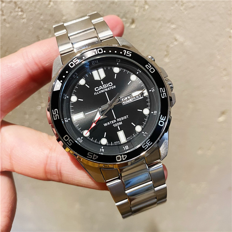 MTD1079D ผู้ชายสแตนเลสนาฬิกากันน้ําวันที่ปฏิทิน Casual หรูหราธุรกิจนาฬิกา Jam Tangan Rantail Lelaki