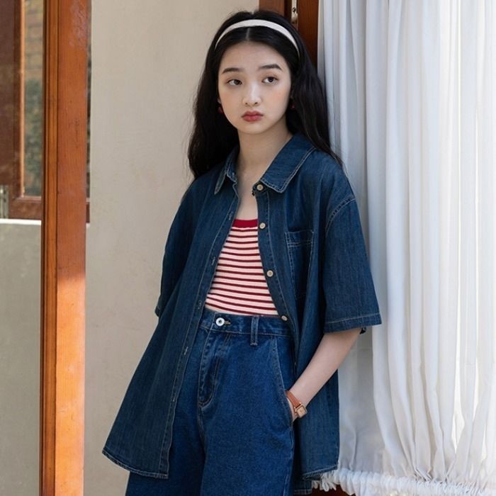 เสื้อเชิ้ตยีนลําลอง คอปก ทรงหลวม สีฟ้า แฟชั่นฤดูร้อน สไตล์เรโทร สําหรับสตรี