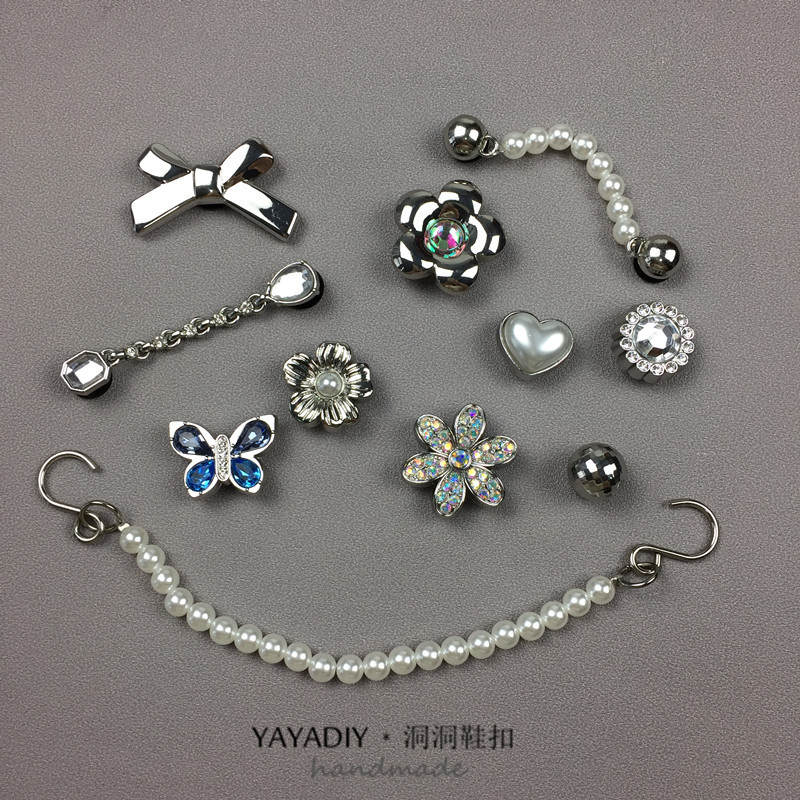 เสน่ห์รองเท้าดอกไม้มุกโลหะหรูหรา - อุปกรณ์อุดตันสไตล์ DIY, ตกแต่งรองเท้าที่ถอดออกได้คุณภาพสูงสําหรับผู้หญิง, รองเท้ามุกและดอกไม้อินเทรนด์ Cl