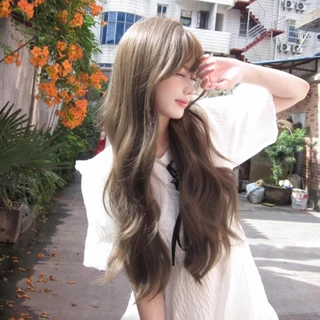 GDS Wigs วิกผมลอนคลื่นสีน้ำตาลหม่นเขียวประกายเทา มีหน้าม้า (ยาว 68 cm) แถมเน็ตผม