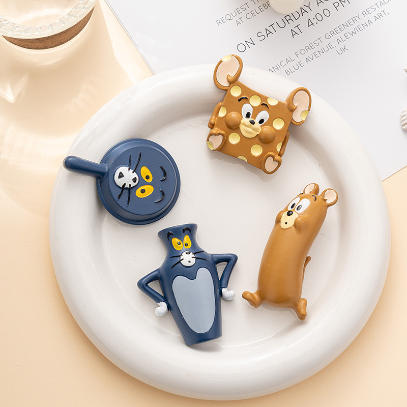 แม่เหล็กติดตู้เย็น ลายการ์ตูน Tom and Jerry น่ารัก สร้างสรรค์ ของขวัญวันเกิด สําหรับตกแต่งบ้าน