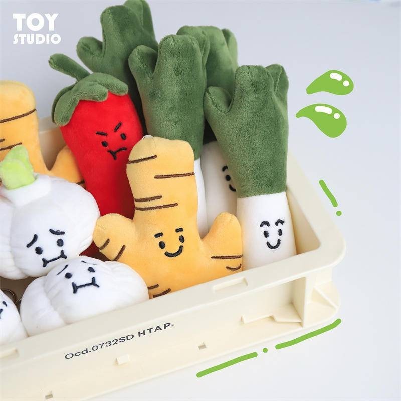 ผักของเล่นสุนัข Puppy Chew ของเล่นทําความสะอาดฟันทนต่อการกัด Squeaky ของเล่น Interative ของเล่น Scallion กระเทียมขิงกะหล่ําปลีจีน