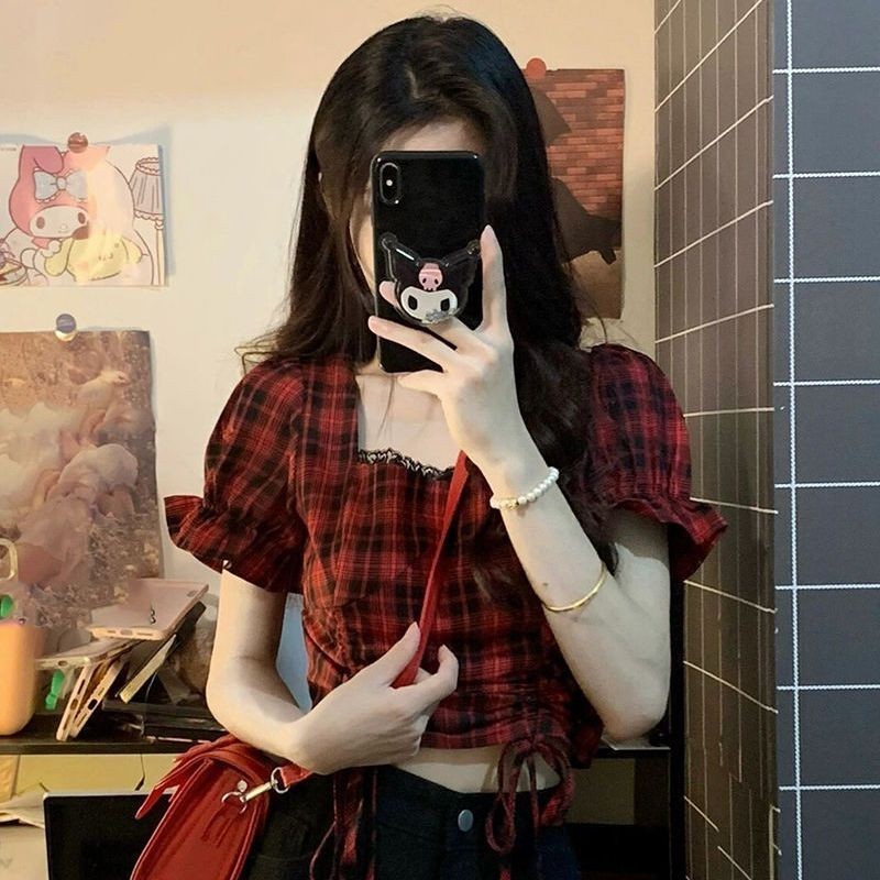 เสื้อครอปแขนสั้น เปิดไหล่ ลายสก๊อต แฟชั่นฤดูร้อน สําหรับผู้หญิง