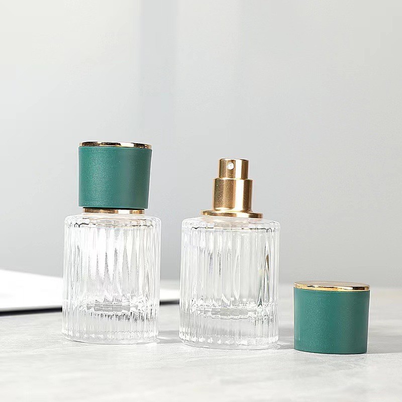 ขวดสเปรย์น้ําหอมเปล่า แบบใส เติมได้ ขนาด 30 มล. แบบพกพา สําหรับใส่เครื่องสําอาง เดินทาง - รูปที่ 4