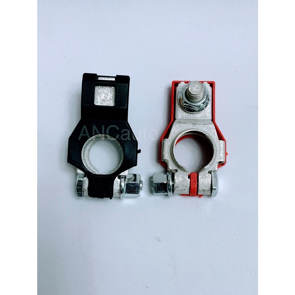 จัดส่งไว ทันใช้ ขั้วแบตเตอรี่ วีโก้ + - ขั้ว แบต รถยนต์ อย่างดี 1คู่ หัวขั้ว แบต รถยนต์ Vigo PHYLLIS batterry ของแท้