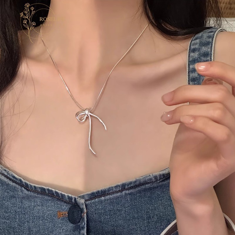 Roselife สร้อยคอเงิน S925 จี้โบว์กลวง ขนาดใหญ่ เครื่องประดับแฟชั่น สําหรับผู้หญิง งานหมั้น ปาร์ตี้ ของขวัญ