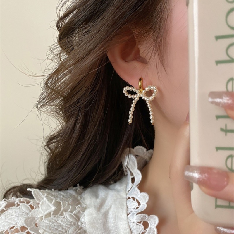 Zuo ต่างหูกระดุม ประดับโบว์ ไข่มุกเทียม สวยงาม