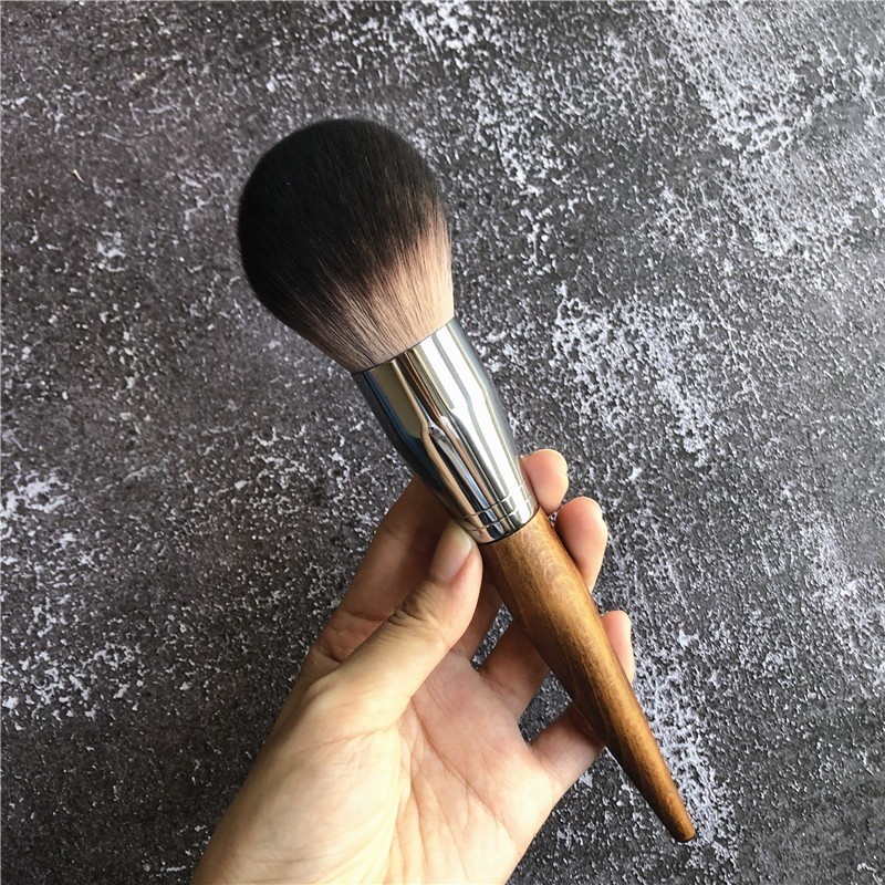 ใบหน้าปัดแก้มแปรงนุ่ม แปรงแต่งหน้า ขนแปรงนุ่ม ขนาดใหญ่ สําหรับลงรองพื้น แป้ง ปัดแก้ม ใบหน้าแปรงใหม่ - รูปที่ 3