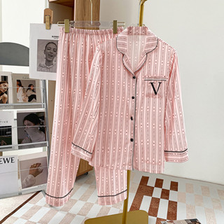 ชุดนอน เสื้อแขนยาว กางเกงขายาว ผ้าไหม ลายทาง แฟชั่นสําหรับสต…