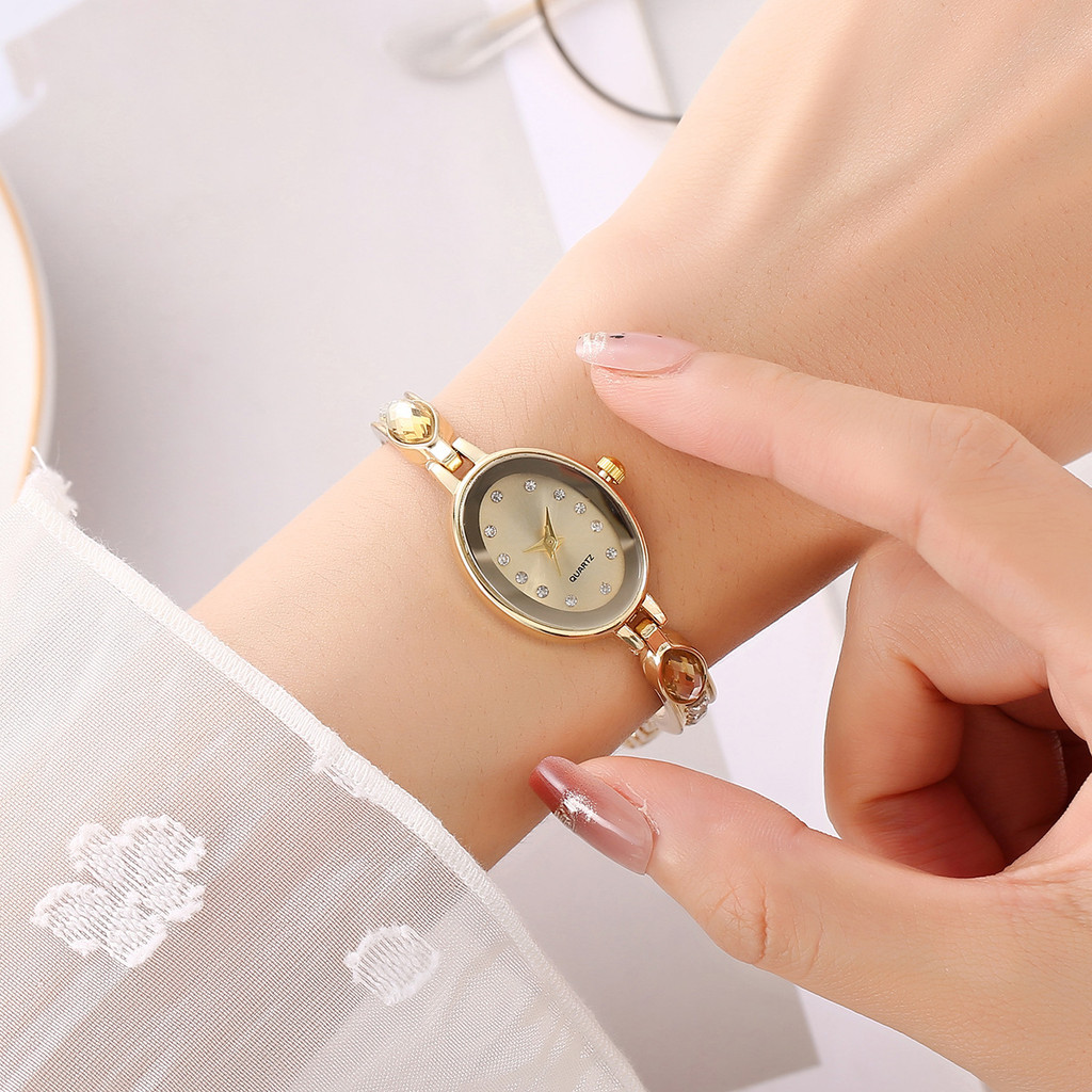 ผู้หญิงนาฬิกาหรูหรารูปไข่หน้าปัดขนาดเล็ก ดู สําหรับผู้หญิงอารมณ์หรูหราสุภาพสตรีควอตซ์สร้อยข้อมือนาฬิกาข้อมือ