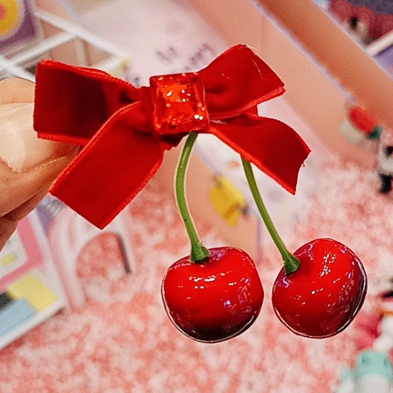O1184 กิ๊บติดผมกำมะหยี่โบว์เชอร์รี่สีแดง 1ตัว