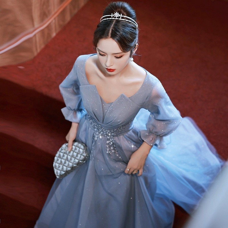 ชุดเดรสราตรียาว แขนยาว คอวี เข้ารูป ลายท้องฟ้ากลางคืน สีฟ้า สไตล์เจ้าหญิง สําหรับงานเลี้ยงวันเกิด งานพรอม