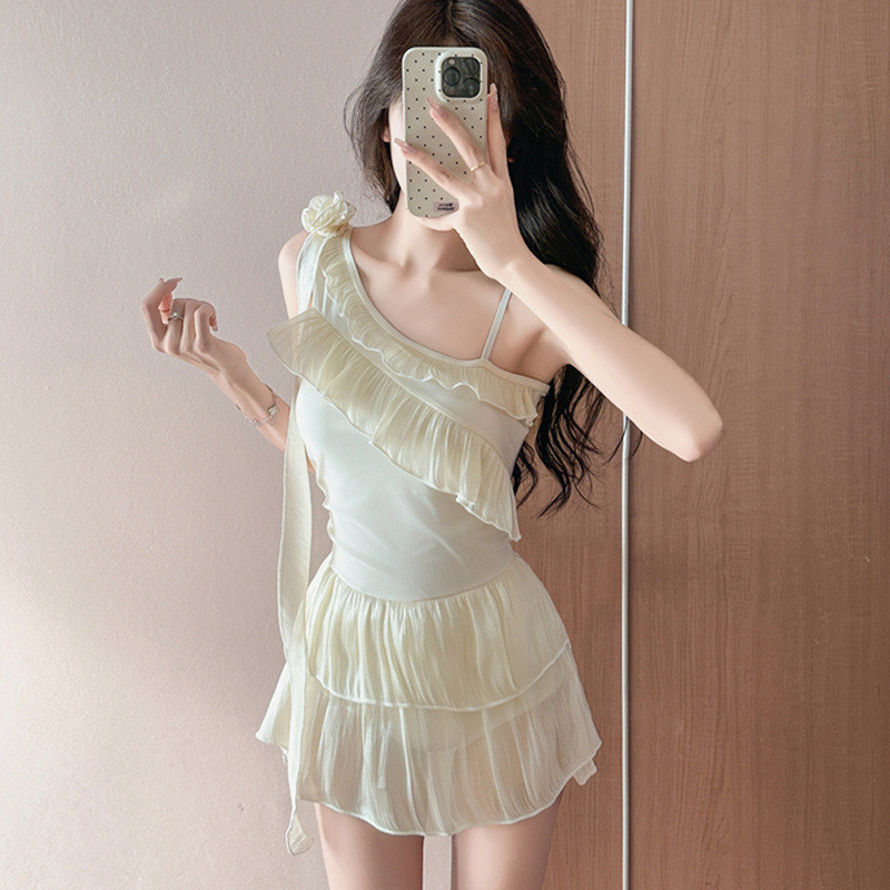ผู้หญิง One Piece Boxer Ruffled ชุดว่ายน้ํา