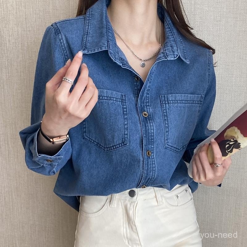 เสื้อเชิ้ตผู้หญิงเสื้อเชิ้ตตัวยาวเสื้อเชิ้ตยีนส์เสื้อโค้ทผู้หญิงสีฟ้าด้านในใส่ทับซ้อนกัน