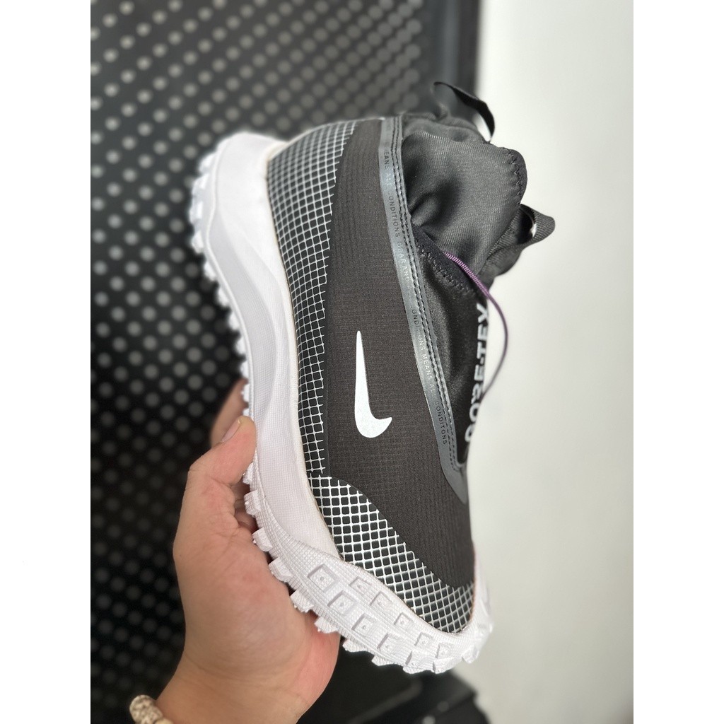 Nike ACG GORE-TEX รองเท้าผ้าใบ