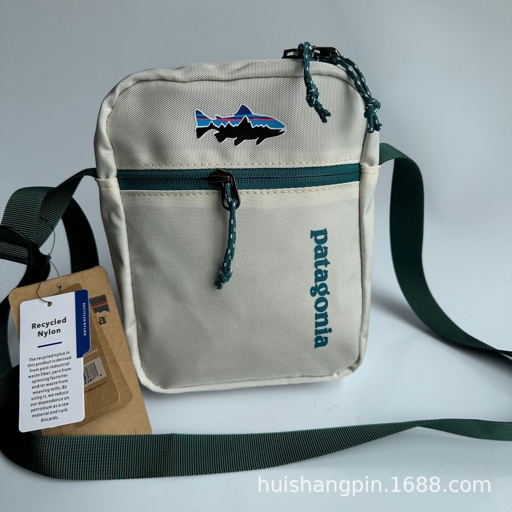 Patagonia กระเป๋าสะพายไหล่ ใส่โทรศัพท์มือถือ แต่งซิป เหมาะกับของขวัญวันเกิด วันวาเลนไทน์ สําหรับผู้ชาย และนักเรียน