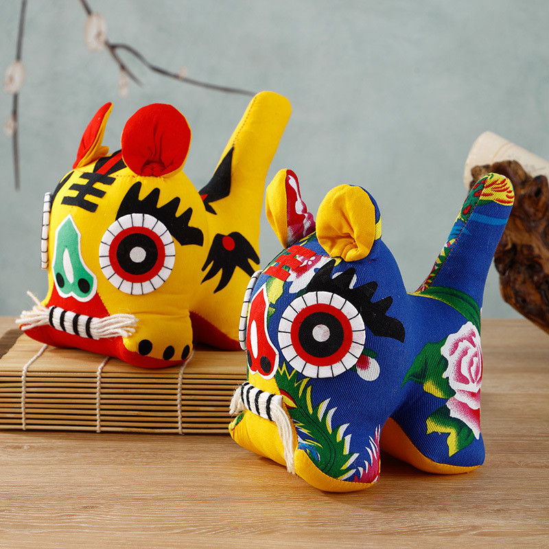 ของเล่นตุ๊กตาจักรราศีงานฝีมือพื้นบ้าน ของเล่นขนาดเล็ก ของที่ระลึกการเดินทาง