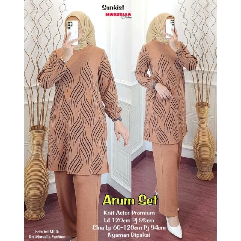 Arum PANTS SET BY MARSELLA |