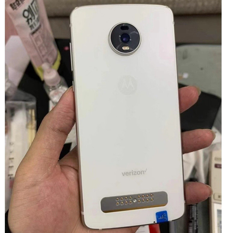 Moto Motorola Z4 XT1980 โทรศัพท์ 4GB 128GB ROM 6.4 นิ้ว 48MP 4G LTE โทรศัพท์มือถือ Fast charging ใช้