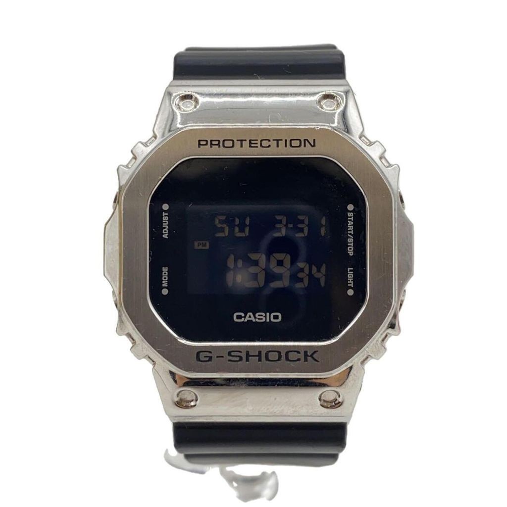 Casio GM-5600 นาฬิกาข้อมือดิจิตอล มือสอง สไตล์ญี่ปุ่น สําหรับผู้ชาย
