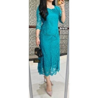 RN908 ชุดสูทคอห้าเหลี่ยมหัก