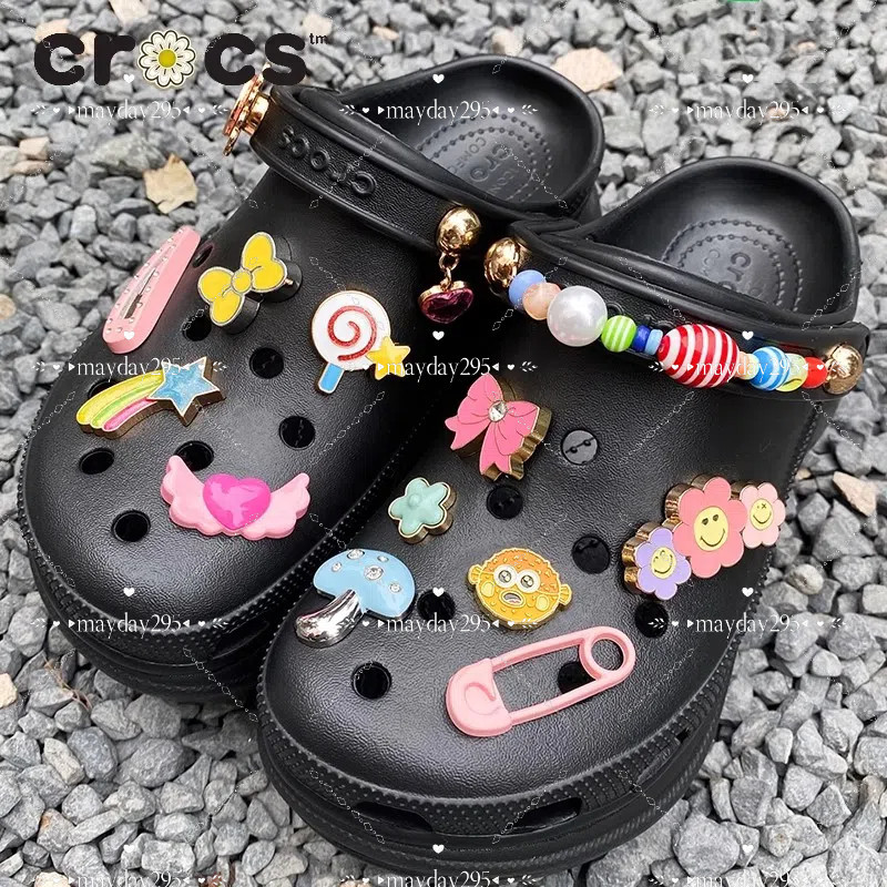 Crocs jibbitz โลหะ Kuromi crocs charm รองเท้าอุปกรณ์เสริมรองเท้าดอกไม้