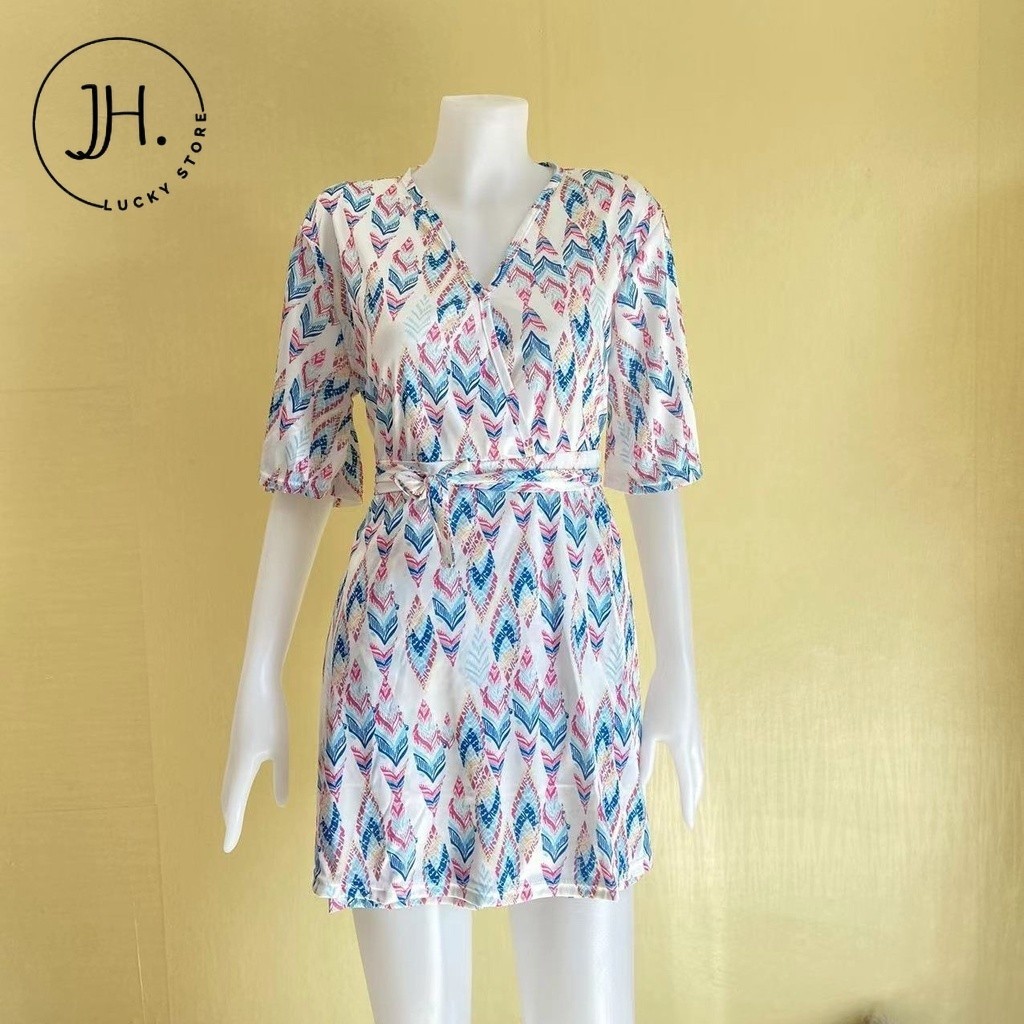 JH.lucky ชุดเซ็ทคอวี ลายกราฟฟิก Dress มีเชือกผูกเอว ดีไซน์เรียบง่าย ใส่ไปไหนก็สุภาพ #818-8