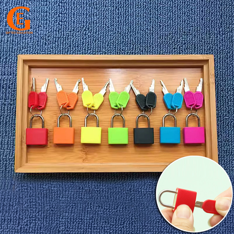 ของเล่นปลดล็อก Montessori สีสันสดใส สําหรับเด็ก ฝึกประสาทสัมผัส 4 8 10 ชิ้น