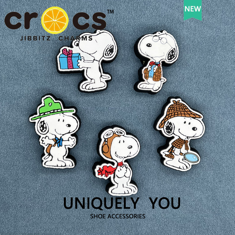 jibbitz crocs แท้ charms ตัวติดรองเท้า ลายการ์ตูน Snoopy น่ารัก อุปกรณ์เสริม สําหรับตกแต่งรองเท้า