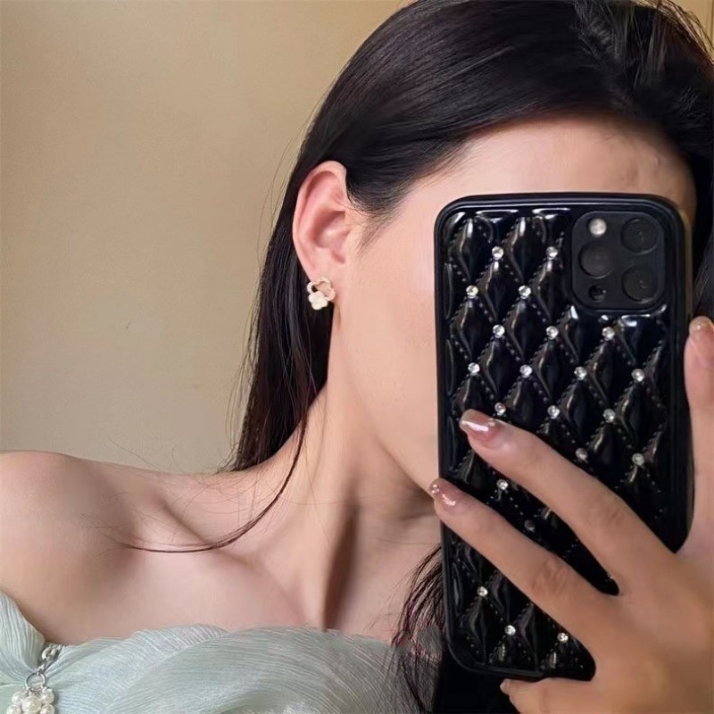 ใหม่ ต่างหูสตั๊ด รูปใบโคลเวอร์ ประดับพลอยเทียม สไตล์เกาหลี เครื่องประดับแฟชั่น สําหรับผู้หญิง 2024 ราคา ถูกที่สุด ดีลบีเคเค แกลเลอรีภาพที่ 6