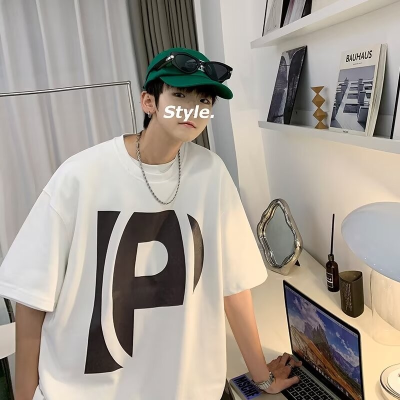 【 M-8xl 】เสื้อยืดแขนสั้นลําลอง พิมพ์ลายตัวอักษร P สไตล์ฮิปฮอป เรียบง่าย ขนาดใหญ่ สําหรับผู้ชาย ราคา ถูกที่สุด ดีลบีเคเค
