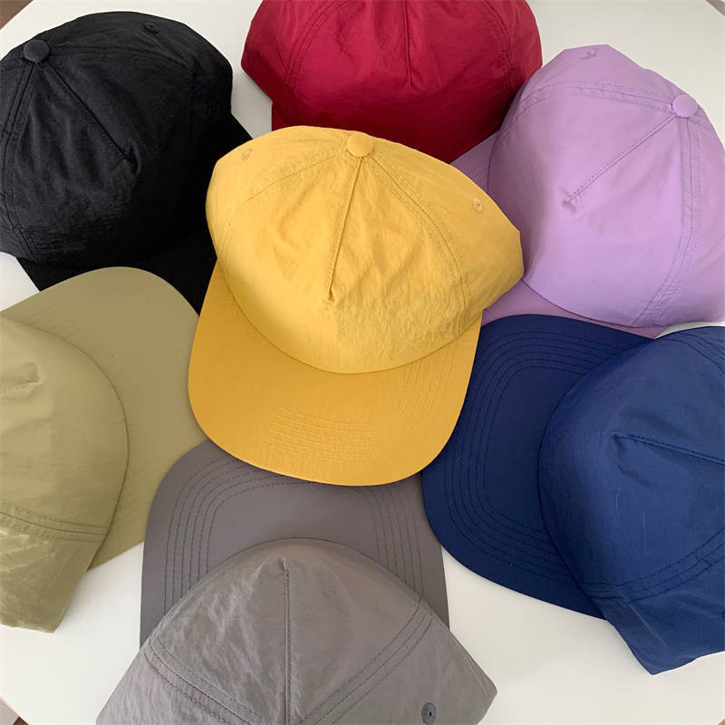 หมวกเบสบอล ขอบแบน แบบแห้งเร็ว สีพื้น เข้ากับทุกการแต่งกาย สไตล์เกาหลีเรโทร สําหรับผู้ชาย และผู้หญิง
